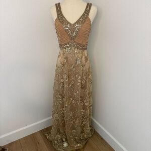 [Sue Wong] Gold and Silver Embellished Sleeveless Gown - Size 2